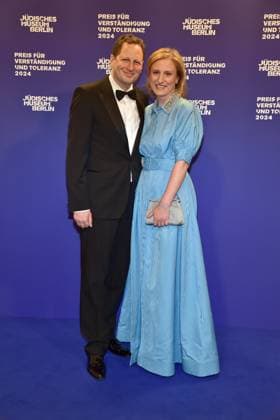 Award Ceremony for Understanding and Tolerance Georg Friedrich Prince of Prussia with his wife Sophie Princess of Isenburg Arrival, blue carpet for the Award Ceremony for Understanding and Tolerance at the Jewish Museum in Berlin, on 16 11 2024 Photopress Mueller