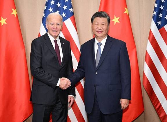News Themen der Woche KW46 News Bilder des Tages (241116) -- LIMA, Nov. 16, 2024 -- Chinese President Xi Jinping meets with U.S. President Joe Biden in Lima, Peru, Nov. 16, 2024. ) PERU-LIMA-CHINA-XI JINPING-U.S.-BIDEN-MEETING LixXueren 