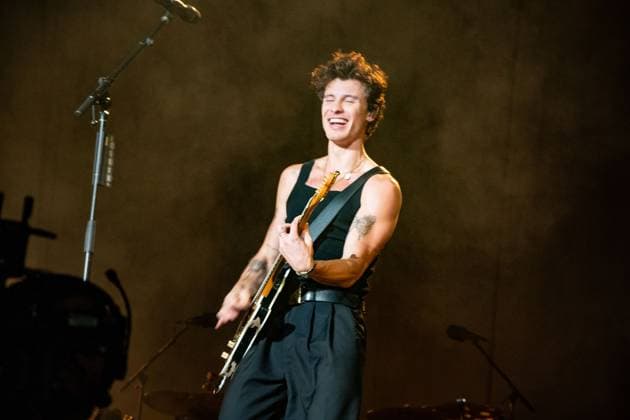 Corona Capital Music Festival - Day 2 Shawn Mendez performs during day 2 of the 2024 Corona Capital Music Festival at Autodromo Hermanos Rodriguez on November 16, 2024 in Mexico City, Mexico. Mexico City Autodromo Hermanos Rodriguez Mexico Copyright: xAnniexLesser imageSPACEx