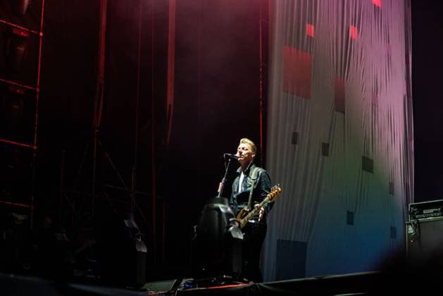 Corona Capital Music Festival - Day 2 Travis: Dougie Payne performs during day 2 of the 2024 Corona Capital Music Festival at Autodromo Hermanos Rodriguez on November 16, 2024 in Mexico City, Mexico. Mexico City Autodromo Hermanos Rodriguez Mexico Copyright: xAnniexLesser imageSPACEx