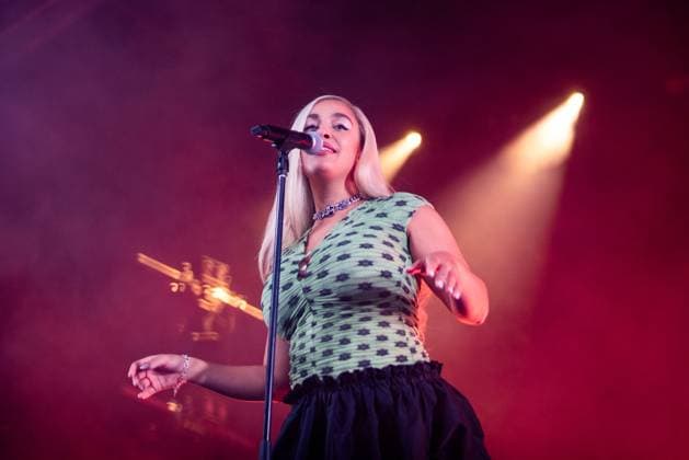 Corona Capital Music Festival - Day 2 Jorja Smith performs during day 2 of the 2024 Corona Capital Music Festival at Autodromo Hermanos Rodriguez on November 16, 2024 in Mexico City, Mexico. Mexico City Autodromo Hermanos Rodriguez Mexico Copyright: xAnniexLesser imageSPACEx