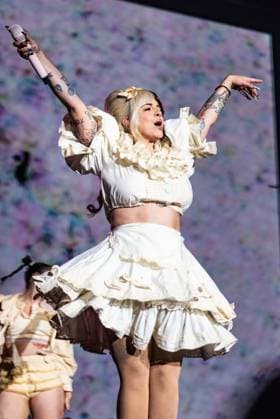 Corona Capital Music Festival - Day 2 Melanie Martinez performs during day 2 of the 2024 Corona Capital Music Festival at Autodromo Hermanos Rodriguez on November 16, 2024 in Mexico City, Mexico. Mexico City Autodromo Hermanos Rodriguez Mexico Copyright: xAnniexLesser imageSPACEx