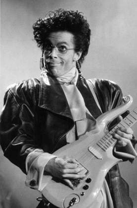 Prince in Sweden. Prince Rogers Nelson, musician, singer USA, performs at Hovet, Johanneshovs Isstadion, in Stockholm, May 8, 1987. STOCKHOLM SWEDEN ttexport x2512x *** Prince in Sweden Prince Rogers Nelson, musician, singer USA, performs at Hovet, Johanneshovs Isstadion, in Stockholm, May 8, 1987 STOCKHOLM SWEDEN ttexport x2512x  Copyright: xGunnarxBergkrantz Aftonbladet TTx Prince 1987