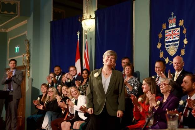 November 18, 2024, Victoria, Bc, CAN: Premier David Eby looks on as Health Minister Josie Osborne during the swearing-in ceremony at Government House in Victoria, Monday, Nov. 18, 2024. Victoria CAN  - ZUMAc35_ 20241118_zaf_c35_133 Copyright: xChadxHipolitox