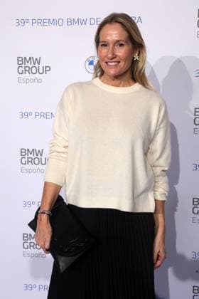 XXXIX edition of the BMW Painting Award Fiona Ferrer attends the presentation of the BMW Painting Award in its XXXIX edition at the Teatro Real, on November 18, 2024, in Madrid Spain PREMIOS GENTE PINTURA José Ramó Madrid Madrid Madrid Spain  Copyright: xJosÃ xRamonxHernandox 6349926