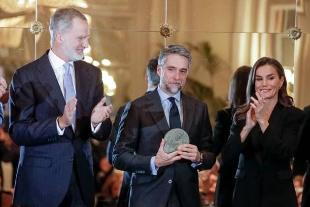 Royals Attend Francisco Cerecedo Journalism Awards - Madrid King Felipe VI and Queen Letizia of Spain attending the the 41th Francisco Cerecedo Journalism Award at the Ritz Hotel on November 18, 2024 in Madrid, Spain. Photo by Archie Andrews ABACAPRESS.COM Madrid Spain  Copyright: xAndrewsxArchie ABACAx