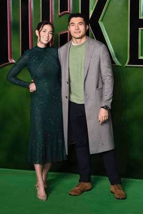 Henry Golding mit Ehefrau Liv Lo bei der Europapremiere des Kinofilms Wicked: Part I Wicked: Teil 1 in der Royal Festival Hall. London, 18.11.2024 *** Henry Golding with wife Liv Lo at the European premiere of the feature film Wicked Part I Wicked Part 1 at the Royal Festival Hall London, 18 11 2024 Foto:xS.xVasx xFuturexImagex wicked_london_4201
