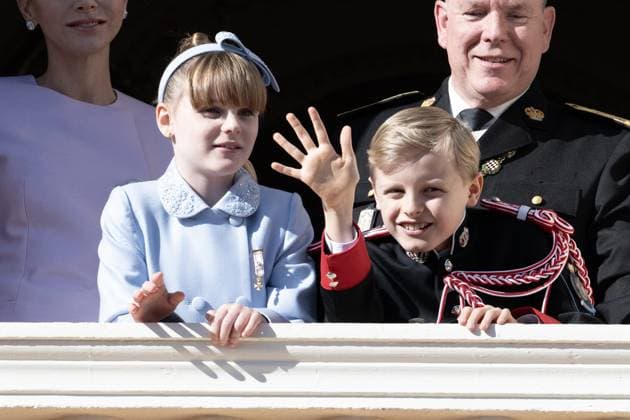 Entertainment Themen der Woche KW47 Entertainment Bilder des Tages NO TABLOIDS-Monaco National Day Celebrations-Balcony DN NO TABLOIDS WEB & PRINT, BILDZEITUNG OUT, BILD.DE OUT, NO DAILY MAIL, NO DAILY MAIL GROUP - Prince Jacques of Monaco and Princess Gabriella of Monaco appearing at the Monaco Palace balcony during the Monaco National Day Celebrations in Monte-Carlo, Monaco on November 19, 2024. Photo by David NIVIERE ABACAPRESS.COM MONTE-CARLO Monaco  Copyright: xNivierexDavid ABACAPRESS.COMx