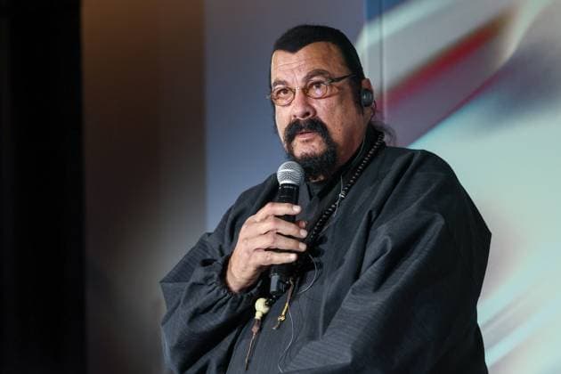 Entertainment Themen der Woche KW47 Russland, Dialogue about Fakes in Moskau RUSSIA, MOSCOW - NOVEMBER 20, 2024: Actor Steven Seagal speaks at a plenary session titled New Challenges as part of the Dialogue on Fakes 2.0 international forum at the Institute of Russian Realistic Art. Valery Sharifulin TASS  76125020