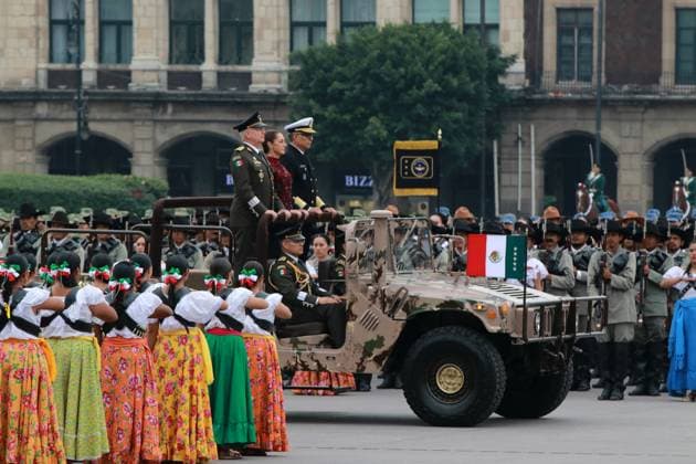 Parade 114th Anniversary Of The Mexican Revolution Claudia Sheinbaum, President of Mexico, accompanies Ricardo Trevilla Trejo, Secretary of National Defense, and Raymundo Pedro Morales Angeles, Secretary of the Navy, to review the troops before the parade on the occasion of the 114th anniversary of the Mexican Revolution at the Zocalo capitalino, in Mexico City, Mexico, on November 20, 2024. MÃ xico City Mexico Copyright: xJosexLuisxToralesx originalFilename: torales-notitle241120_npzuV.jpg