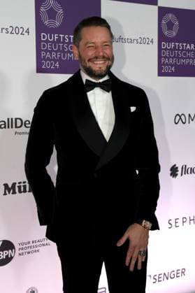 German Perfume Award Duftstars on 21 11 2024 at the Rheinterrasse in Düsseldorf The German Perfume Award Duftstars ceremony will take place on 21 11 2024 at the Rheinterrasse in Düsseldorf Marc Gebauer xJFx