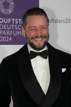 German Perfume Award Duftstars on 21 11 2024 at the Rheinterrasse in Düsseldorf The German Perfume Award Duftstars ceremony will take place on 21 11 2024 at the Rheinterrasse in Düsseldorf Marc Gebauer xJFx