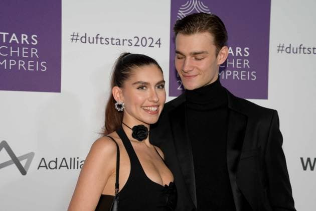 German Perfume Award Duftstars on 21 11 2024 at the Rheinterrasse in Düsseldorf The German Perfume Award Duftstars ceremony will take place on 21 11 2024 at the Rheinterrasse in Düsseldorf Anna Kohler Influencer , left and Luca Heubl Influencer xJFx