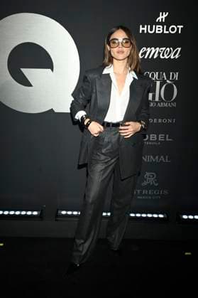 November 21, 2024, Mexico City, Ciudad de Mexico, Mexico: Eiza GonzoÂ¡lez attends the black carpet for GQ Men Of The Year awards at Fronton Bucareli. on November 21, 2024 in Mexico City, Mexico. Mexico City Mexico - ZUMAe321 20241121_zea_e321_051 Copyright: xCarlosxTischler xEyepixxGroupx