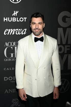 November 21, 2024, Mexico City, Ciudad de Mexico, Mexico: Osvaldo de LeoÂ³n attends the black carpet for GQ Men Of The Year awards at Fronton Bucareli. on November 21, 2024 in Mexico City, Mexico. Mexico City Mexico - ZUMAe321 20241121_zea_e321_129 Copyright: xCarlosxTischler xEyepixxGroupx