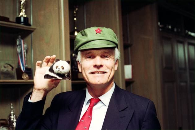 Global media mogul Ted Turner, a head of global broadcaster CNN, posing with an ornament of panda in his office at the CNN Centre in Atlanta, Georgia. EDITORIAL USE ONLY  Copyright: xx MER2016052304500082 PostxStaffxPhotographerx scmpphotos422775