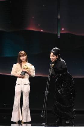 61st Taiwan Film Golden Horse Awards TAIPEI, CHINA - NOVEMBER 24, 2024 - Actors receive trophies at the 61st Taiwan Film Golden Horse Awards in Taipei, Taiwan province, China, Nov 24, 2024. Taipei Taiwan China  Copyright: xCFOTOx i1732415725921
