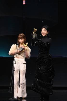 61st Taiwan Film Golden Horse Awards TAIPEI, CHINA - NOVEMBER 24, 2024 - Actors receive trophies at the 61st Taiwan Film Golden Horse Awards in Taipei, Taiwan province, China, Nov 24, 2024. Taipei Taiwan China  Copyright: xCFOTOx i1732415726188