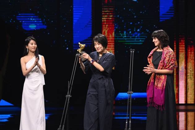61st Taiwan Film Golden Horse Awards TAIPEI, CHINA - NOVEMBER 24, 2024 - Actors receive trophies at the 61st Taiwan Film Golden Horse Awards in Taipei, Taiwan province, China, Nov 24, 2024. Taipei Taiwan China  Copyright: xCFOTOx i1732415764013