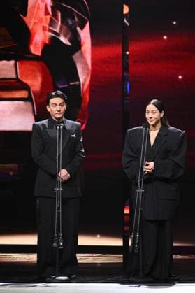 61st Taiwan Film Golden Horse Awards TAIPEI, CHINA - NOVEMBER 24, 2024 - Actors receive trophies at the 61st Taiwan Film Golden Horse Awards in Taipei, Taiwan province, China, Nov 24, 2024. Taipei Taiwan China  Copyright: xCFOTOx i1732415766648