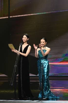 61st Taiwan Film Golden Horse Awards TAIPEI, CHINA - NOVEMBER 24, 2024 - Actors receive trophies at the 61st Taiwan Film Golden Horse Awards in Taipei, Taiwan province, China, Nov 24, 2024. Taipei Taiwan China  Copyright: xCFOTOx i1732415796097