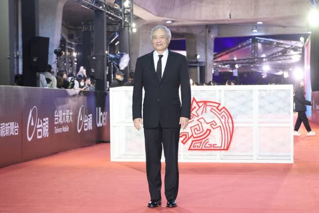 61st Taiwan Film Golden Horse Awards TAIPEI, CHINA - NOVEMBER 24, 2024 - Director Ang Lee poses at the 61st Taiwan Film Golden Horse Awards in Taipei, Taiwan province, China, November 24, 2024. Taipei Taiwan China  Copyright: xCFOTOx i1732415532679