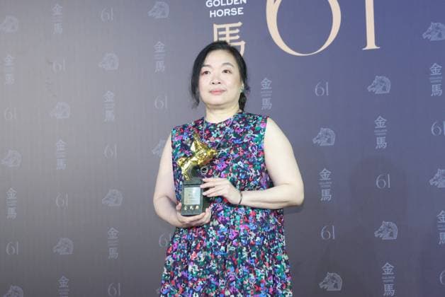 61st Taiwan Film Golden Horse Awards TAIPEI, CHINA - NOVEMBER 24, 2024 - Actors receive trophies at the 61st Taiwan Film Golden Horse Awards in Taipei, Taiwan province, China, Nov 24, 2024. Taipei Taiwan China  Copyright: xCFOTOx i1732415591024