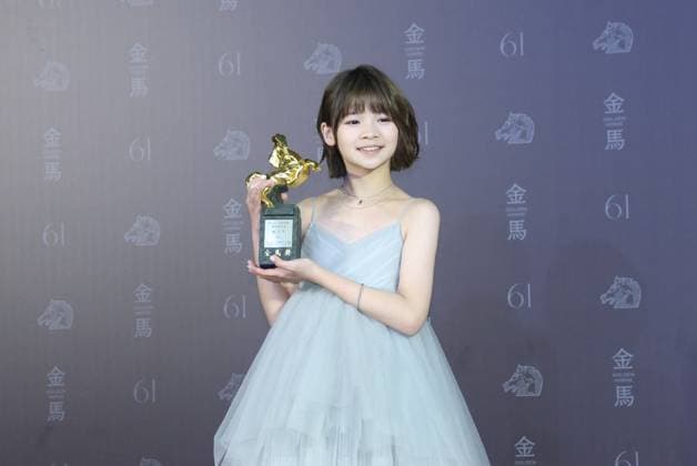 61st Taiwan Film Golden Horse Awards TAIPEI, CHINA - NOVEMBER 24, 2024 - Actors receive trophies at the 61st Taiwan Film Golden Horse Awards in Taipei, Taiwan province, China, Nov 24, 2024. Taipei Taiwan China  Copyright: xCFOTOx i1732415591593