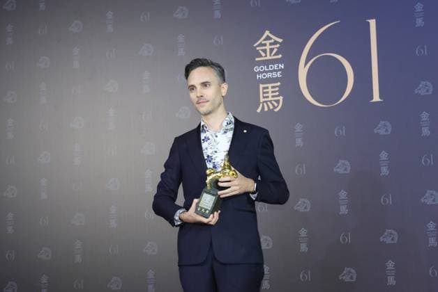 61st Taiwan Film Golden Horse Awards TAIPEI, CHINA - NOVEMBER 24, 2024 - Actors receive trophies at the 61st Taiwan Film Golden Horse Awards in Taipei, Taiwan province, China, Nov 24, 2024. Taipei Taiwan China  Copyright: xCFOTOx i1732415630129