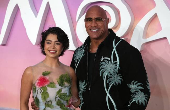 Entertainment Themen der Woche KW47 Moana 2 UK Premiere at Cineworld Leicester Square in London - 24 Nov 2024 Auli i Cravalho and Dwayne Johnson attend the Moana 2 UK Premiere at Cineworld Leicester Square in London. London United Kingdom Copyright: xFredxDuvalx xSOPAxImagesx FDmoana_37