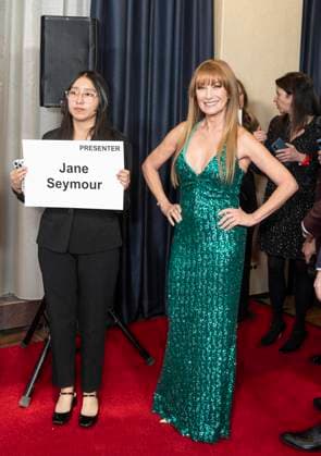 November 25, 2024, New York, New York, USA: Jane Seymour wearing dress by Chiara Bonifor La Petite Robe attends International Emmy Awards at Hilton Times Square Hotel in New York on November 25, 2024 New York USA - ZUMAr339 20241125_znp_r339_101 Copyright: xLevxRadinx