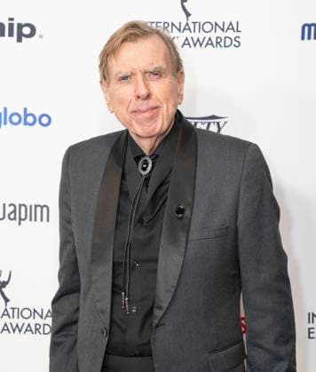 November 25, 2024, New York, New York, USA: Timothy Spall attends International Emmy Awards at Hilton Times Square Hotel in New York on November 25, 2024 New York USA - ZUMAr339 20241125_znp_r339_108 Copyright: xLevxRadinx