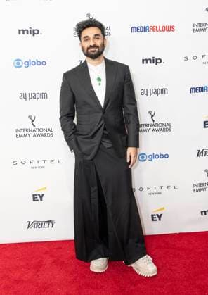 November 25, 2024, New York, New York, USA: Vir Das attends International Emmy Awards at Hilton Times Square Hotel in New York on November 25, 2024 New York USA - ZUMAr339 20241125_znp_r339_149 Copyright: xLevxRadinx