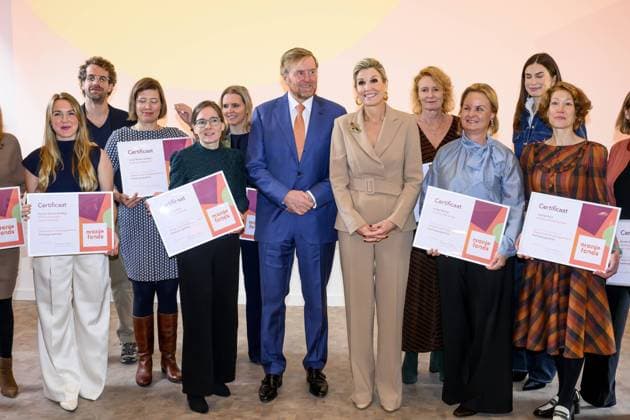 Entertainment Themen der Woche KW48 Entertainment Bilder des Tages Hilversum, The Netherlands, 2024-11-26 12:54:03 HILVERSUM, 2611-2024, Centraal Museum UtrechtKing Willem Alexander and Queen Maxima present the growth certificates in Hilversum to the twenty-two participating organizations of the fourth edition of the Oranje Fonds Growth Program. PHOTO: NLBeeld Patrick van EmstIn the photo: Credit: NL Beeld Patrick van Emst  Copyright: xx x