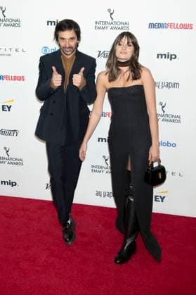 Julio Andrade with wife Elen Cunha at the 52 International Emmy Awards 2024 at the New York Hilton Hotel New York, 25 11 2024 Foto:xB.xHinex xFuturexImagex emmys_ny_4132