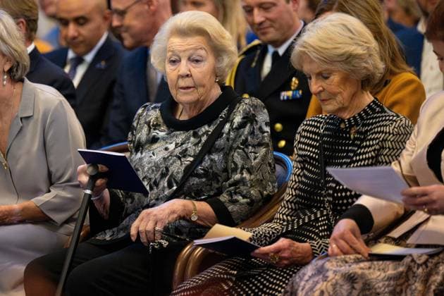 Amsterdam, The Netherlands, 2024-11-26 15:58:21 AMSTERDAM, 26-11-2024, Royal Palace AmsterdamKing Willem Alexander presents the Erasmus Prize to Indian writer Amitav Ghosh (Kolkata, 1956) at the Royal Palace Amsterdam. The King is a patron of the Praemium Erasmianum foundation. PHOTO: NLBeeld Patrick van Emst Credit: NL Beeld Patrick van Emst  Copyright: xx x