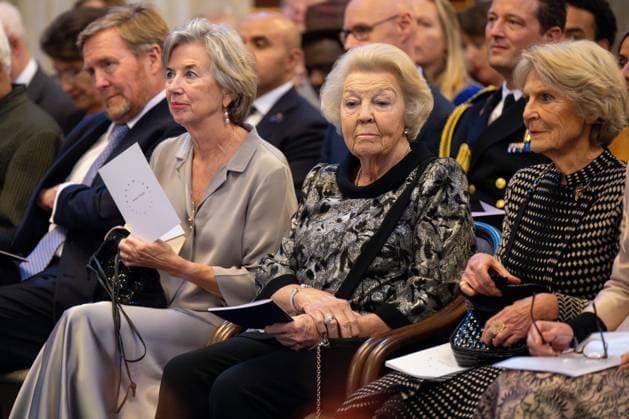 Amsterdam, The Netherlands, 2024-11-26 15:58:46 AMSTERDAM, 26-11-2024, Royal Palace AmsterdamKing Willem Alexander presents the Erasmus Prize to Indian writer Amitav Ghosh (Kolkata, 1956) at the Royal Palace Amsterdam. The King is a patron of the Praemium Erasmianum foundation. PHOTO: NLBeeld Patrick van Emst Credit: NL Beeld Patrick van Emst  Copyright: xx x