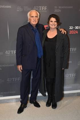 Turin: Turin: 42nd Turin Film Festival. Cinema Massimo. Red Carpet for the award La stella della Mole to Julia Ormond. In the photo: Joe Cortese, Julia Ormond Turin  - ZUMAp169 20241127_zea_p169_524 Copyright: xMaurizioxD Avanzox
