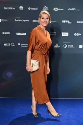 Judith RAKERS, Presenter, Red Carpet, Red Carpet Show, Arrival, German Sustainability Award Ceremony in Duesseldorf on 28 11 2024
