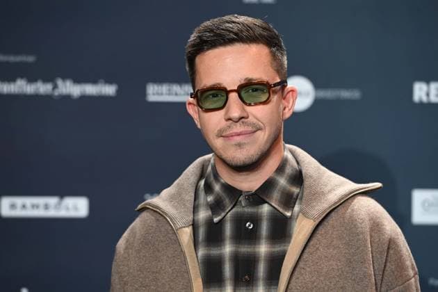 Nico SANTOS, singer, musician, red carpet, red carpet show, arrival, German Sustainability Award ceremony in Duesseldorf on 28 11 2024