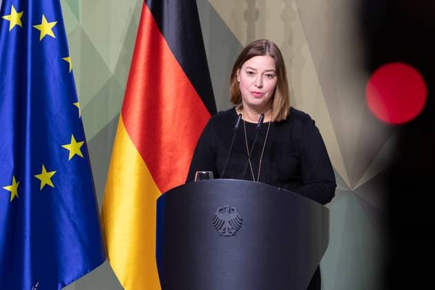 28 11 2024, Bundeswehr and Society Prize Award ceremony 2024 at the Paul Löbe Haus of the German Bundestag in Berlin The Vice-President of the German Bundestag, Yvonne Magwas CDU CSU during her welcoming address Berlin