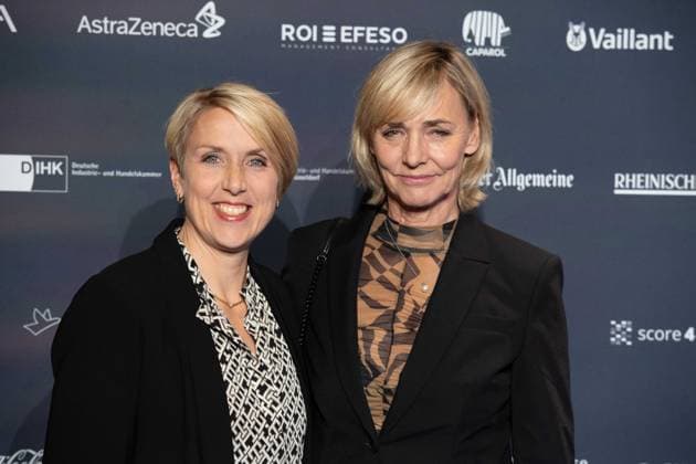 From left Christina OBERGFOELL, Obergföll, former javelin thrower, Heike DRECHSLER, former track and field athlete, German Sustainability Award ceremony in Duesseldorf on 29 11 2024