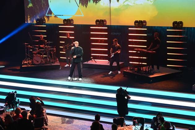Tim BENDZKO, singer, musician, singing, concert, German Sustainability Award ceremony in Duesseldorf on 29 11 2024