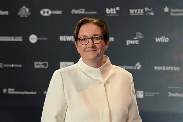 German Sustainability Award 2024 on 29 11 2024 at the Maritim Hotel in Düsseldorf Klara Geywitz Federal Minister for Housing, Urban Development and Construction xJFx