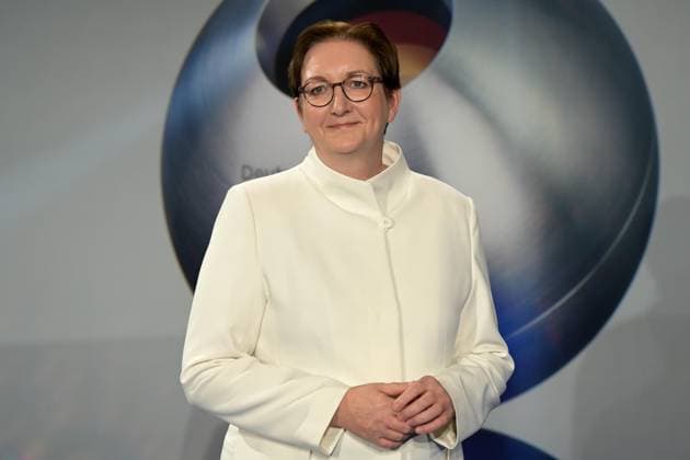 German Sustainability Award 2024 on 29 11 2024 at the Maritim Hotel in Düsseldorf Klara Geywitz Federal Minister for Housing, Urban Development and Construction xJFx
