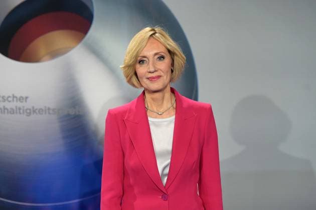 German Sustainability Award 2024 on 29 11 2024 at the Maritim Hotel in Düsseldorf Petra Gerster Moderator xJFx