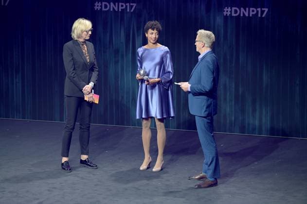 German Sustainability Award 2024 on 29 11 2024 at the Maritim Hotel in Düsseldorf F l n r Heike Drechsler athlete , Malaika Mihambo track and field athlete and long jumper , Norbert König presenter at the award ceremony for Malaika Mihambo xJFx