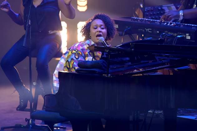 German Sustainability Award 2024 on 29 11 2024 at the Maritim Hotel in Düsseldorf Emeli Sande singer and musician on stage with her band xJFx