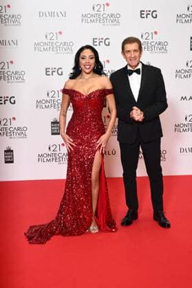 Monte-Carlo Film Festival de la Comedie, Preisverleihung 21st Montecarlo Film Festival - Res Carpet Awards Ceremony. 21st Montecarlo Film Festival - Res Carpet Awards Ceremony. In the photo Ezio Greggio, Natalie Ospina Monte Carlo  Copyright: xIPA ABACAx