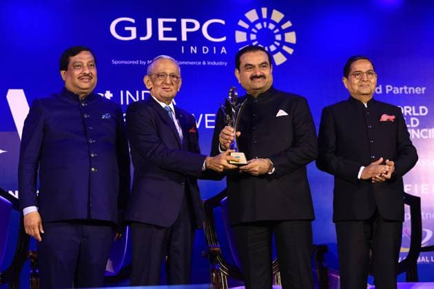 Indian Billionaire Gautam Adani In Jaipur Indian billionaire and Chairman of Adani Group, Gautam Adani, attends the 51st Gem and Jewellery Awards in Jaipur, Rajasthan, India, on November 30, 2024. Jaipur Rajasthan India  Copyright: xVishalxBhatnagarx originalFilename: bhatnagar-notitle241130_nplcI.jpg